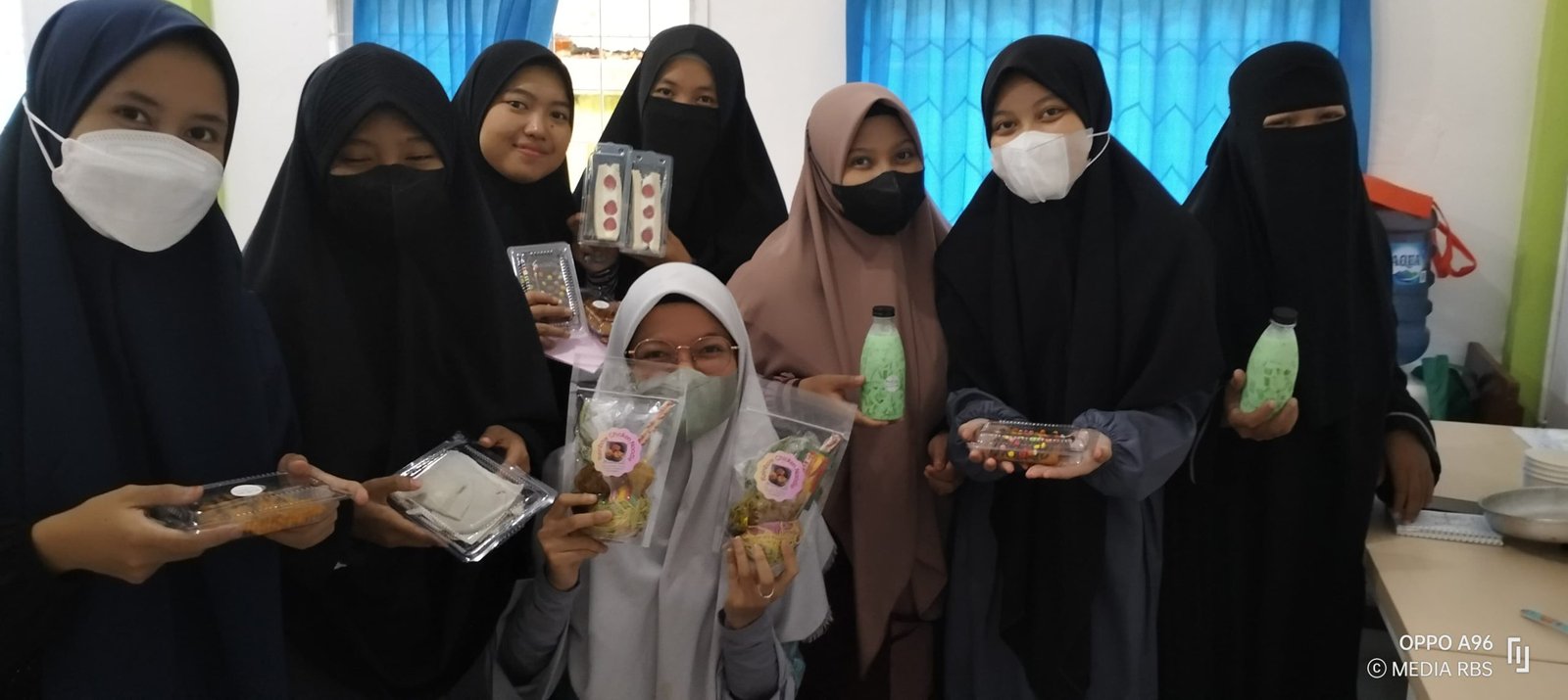Read more about the article Mahasiswa Prodi Manajemen Pendidikan Islam STAI Al-Hidayah Bogor Sukses Gelar “Market Day”